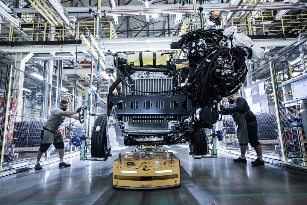 Linha de produção (Arquivo/Divulgação Daimler)
